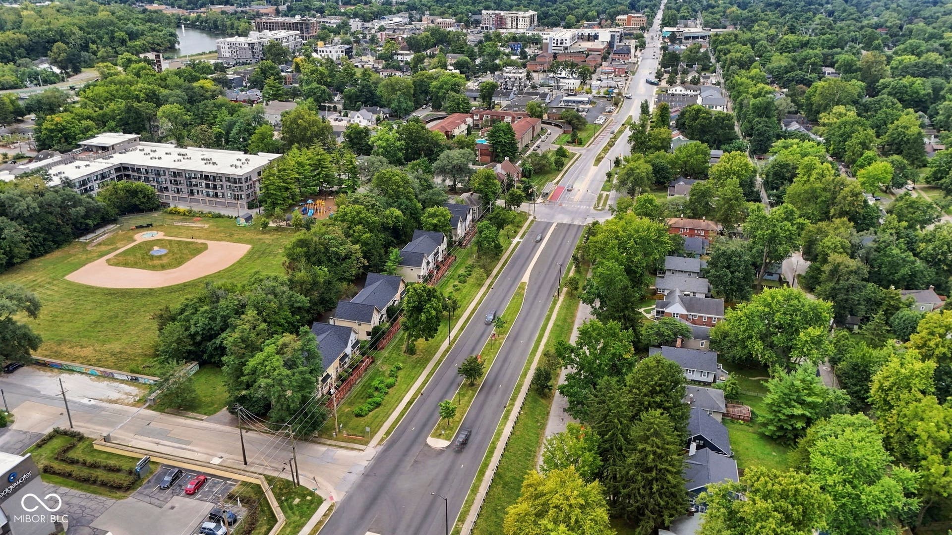 6654 N College Avenue, Indianapolis, IN 46220
