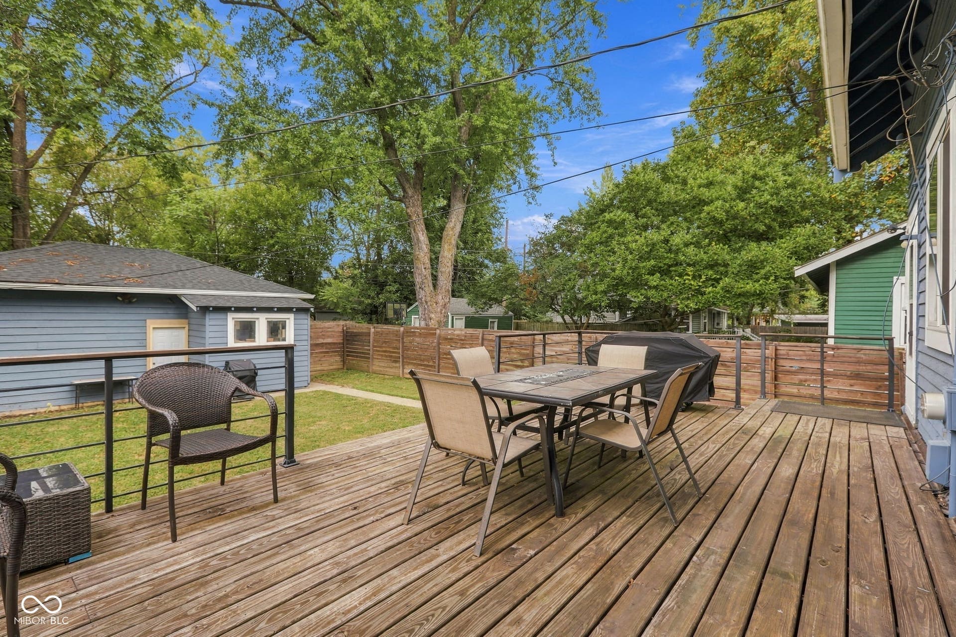 6654 N College Avenue, Indianapolis, IN 46220