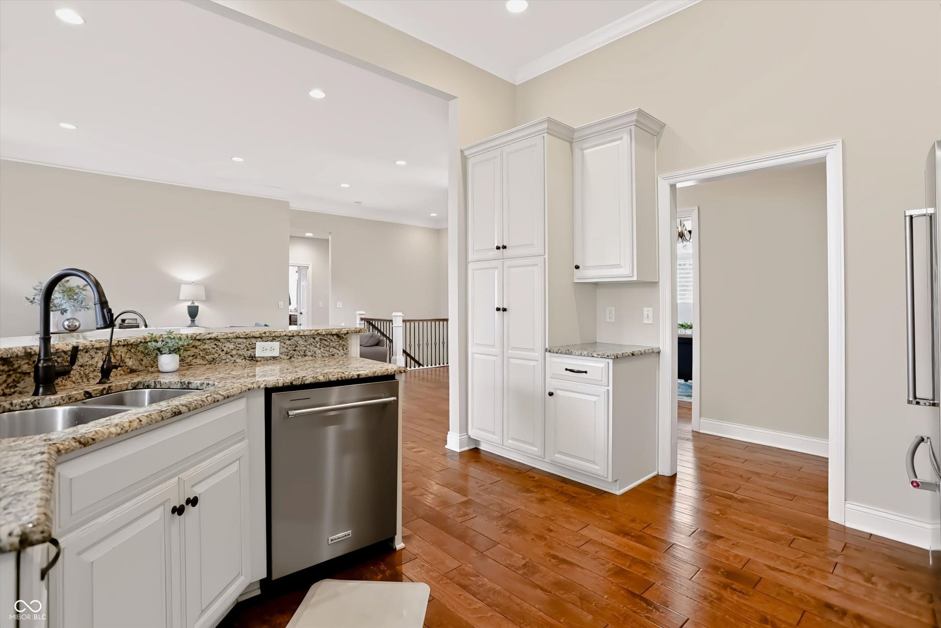 1812 Golden Field Drive, Greenwood, IN 46143
