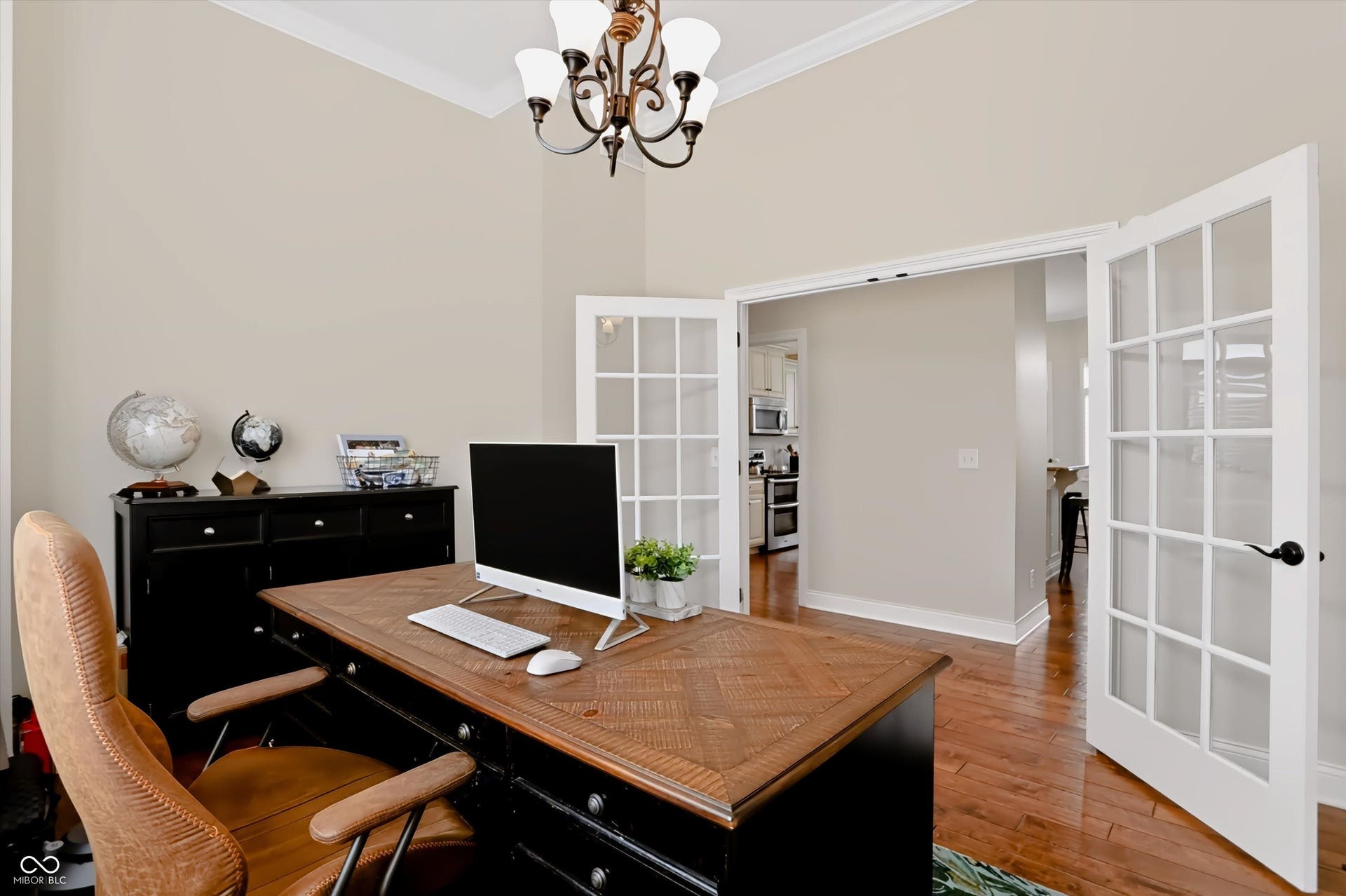 1812 Golden Field Drive, Greenwood, IN 46143