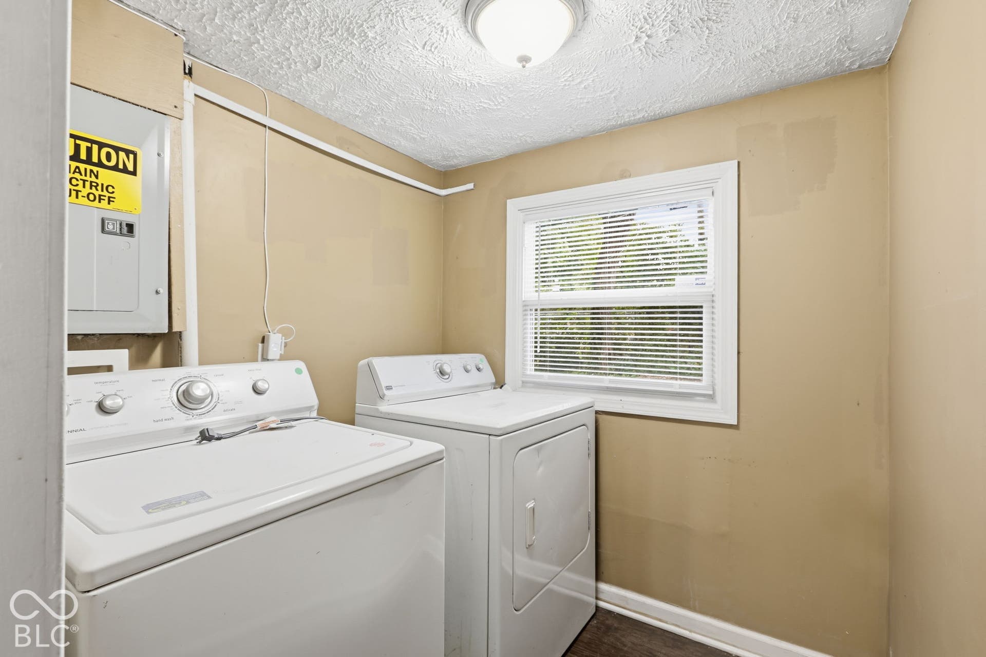 4545 Brittany Drive, Indianapolis, IN 46222