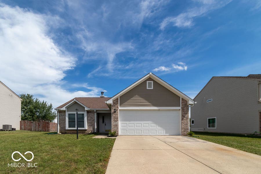 Property photo for 5639 Thompson Park Boulevard, Indianapolis, IN