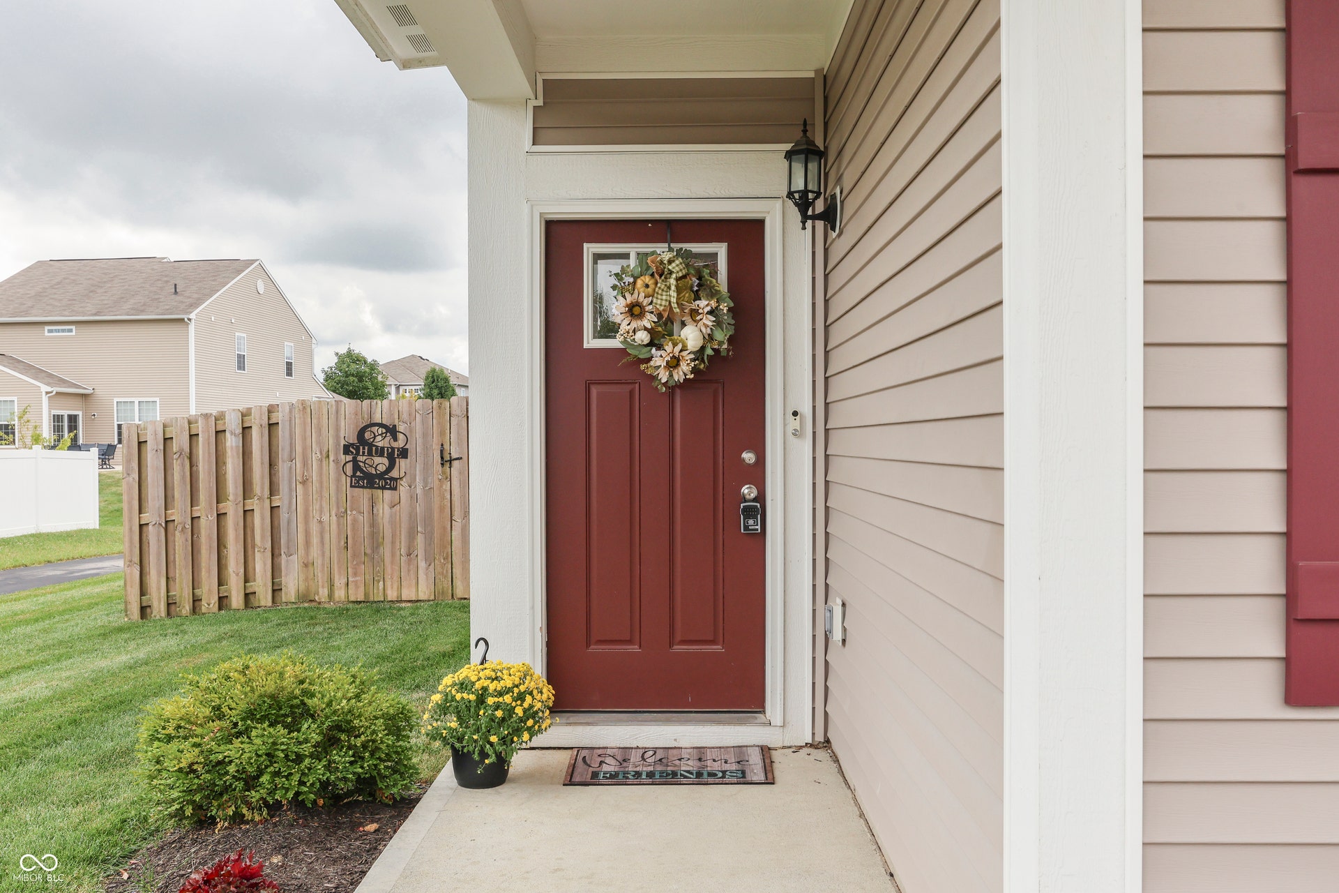 6609 Harvest Moon Lane, Whitestown, IN 46075