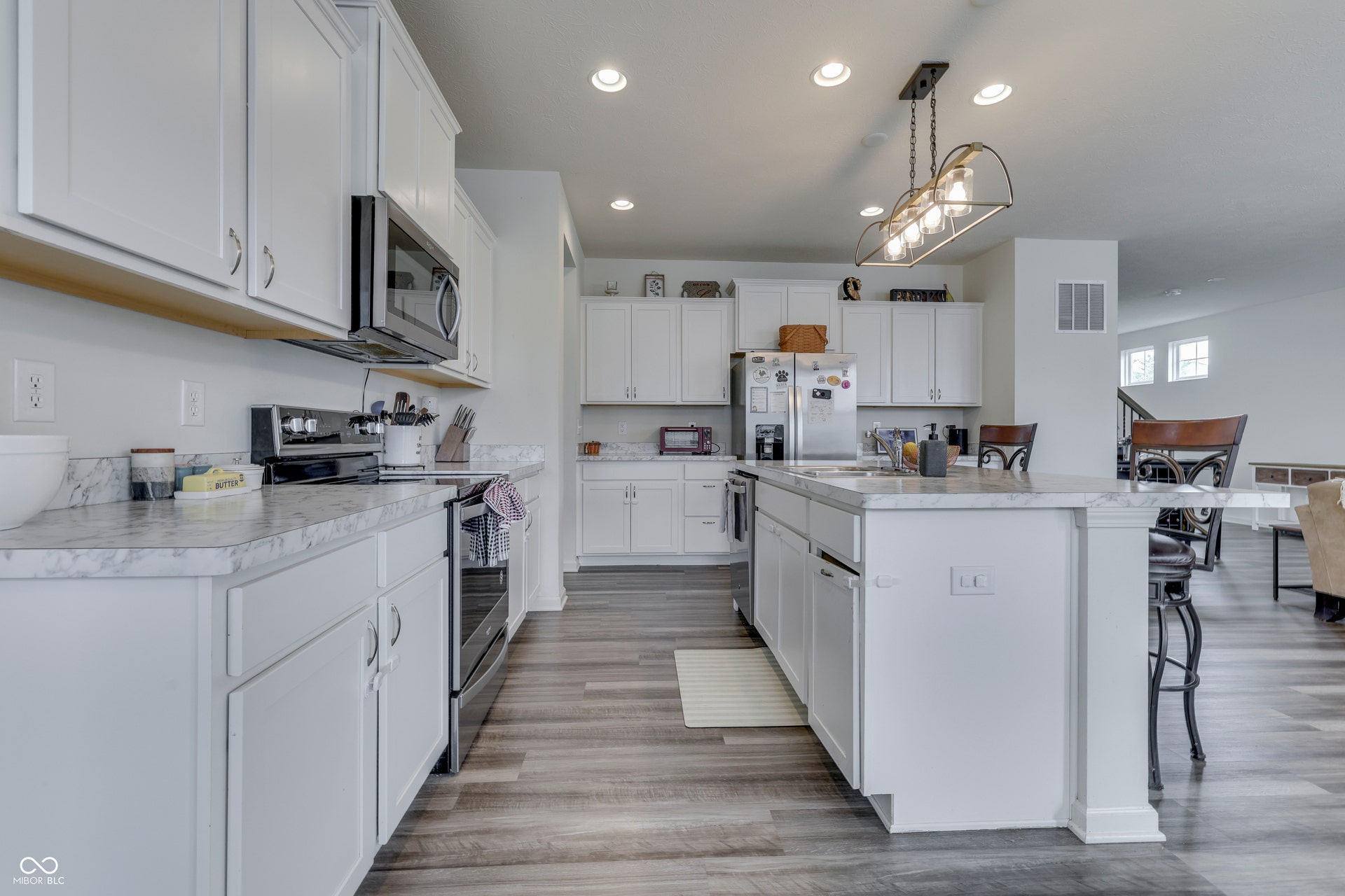 6609 Harvest Moon Lane, Whitestown, IN 46075