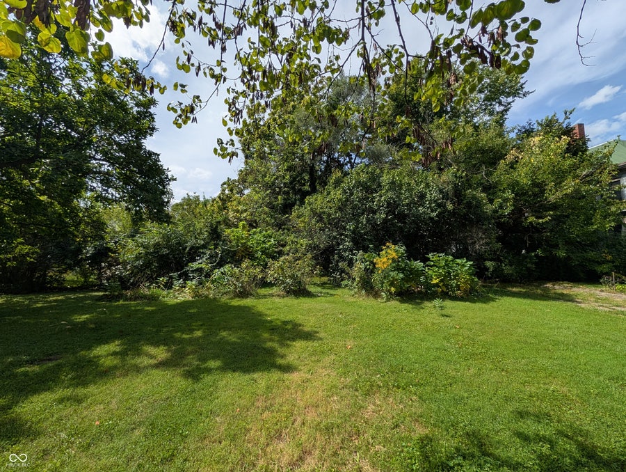 Property photo for 704 Woodruff Place W, Indianapolis, IN