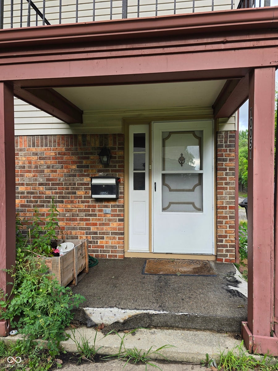 Property photo for 10051 Penrith Drive, Indianapolis, IN