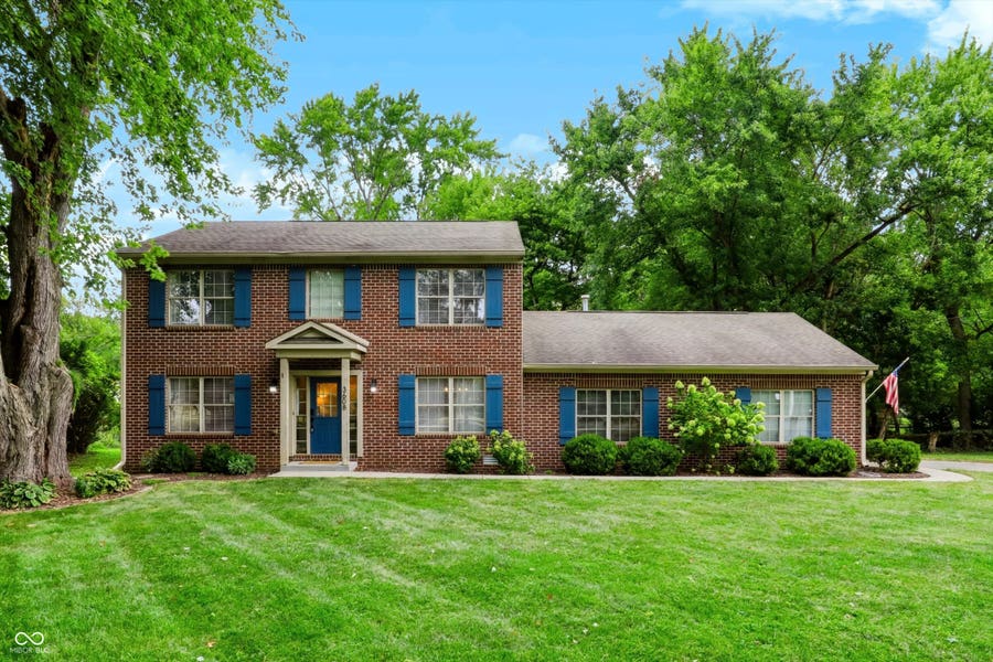 Property photo for 3608 Kessler Boulevard East Drive, Indianapolis, IN
