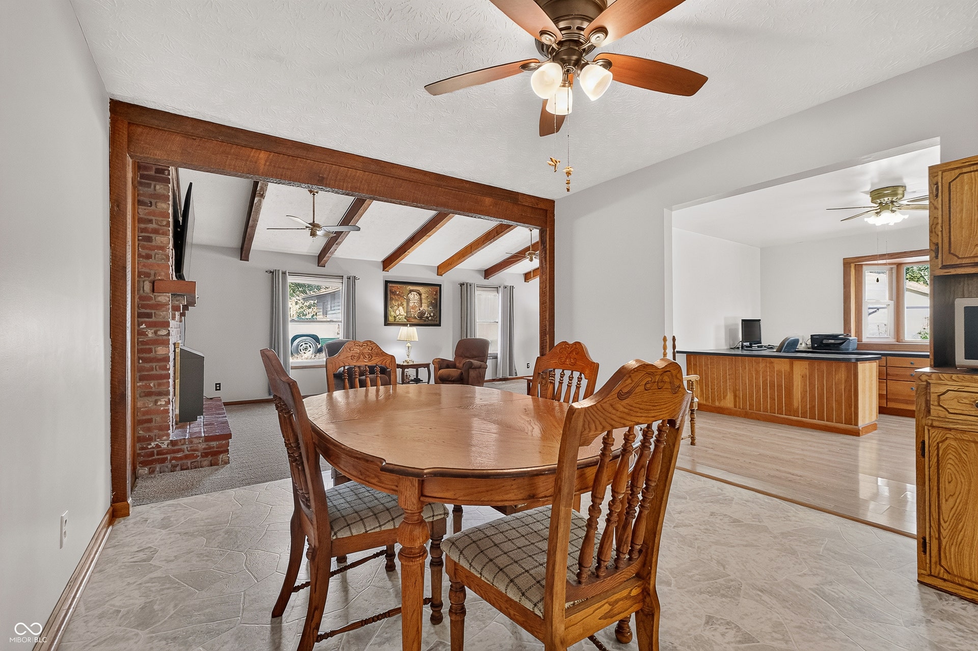 Dining Room Pic #1