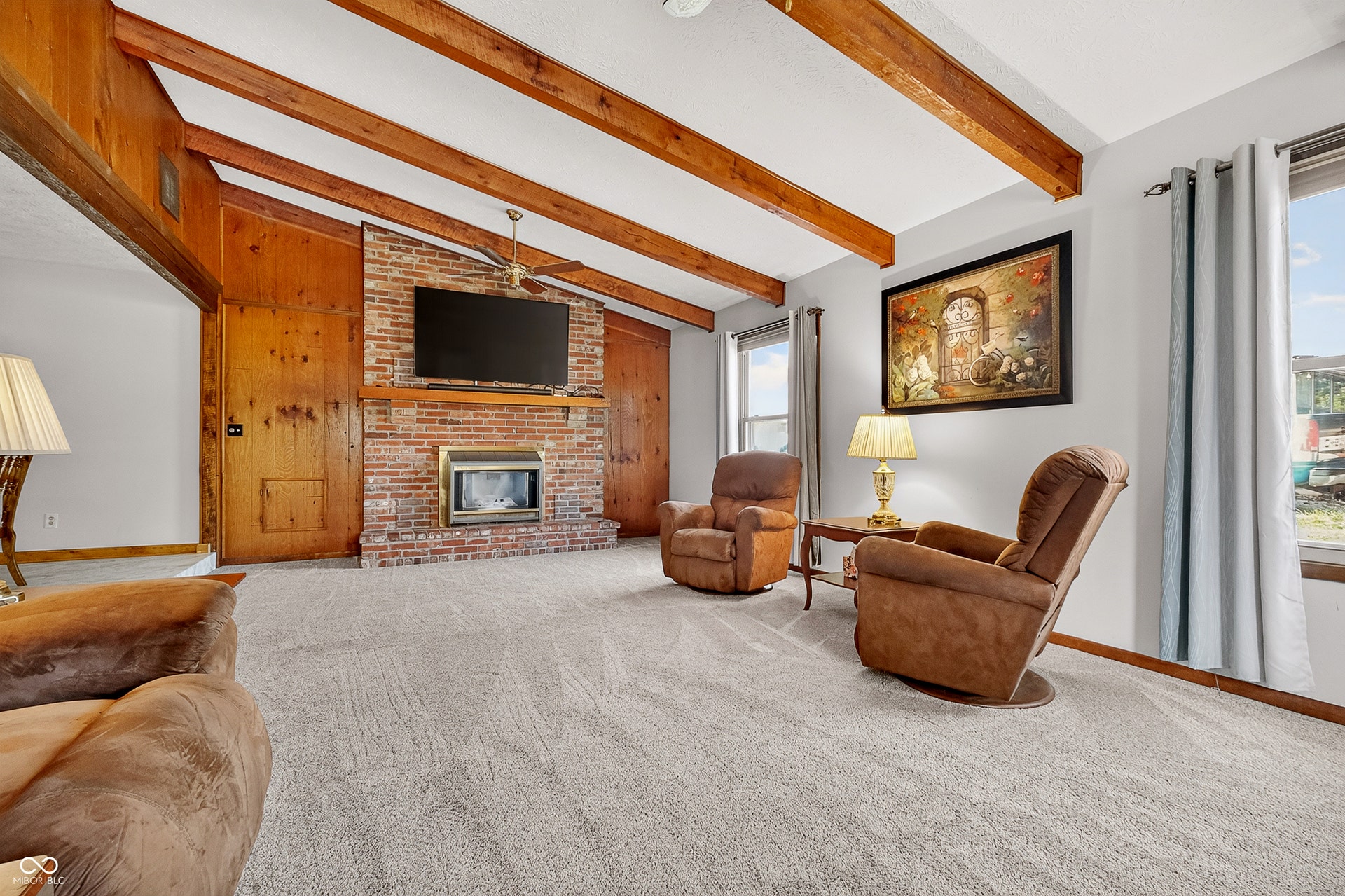 Family Room w/Fireplace Pic #2