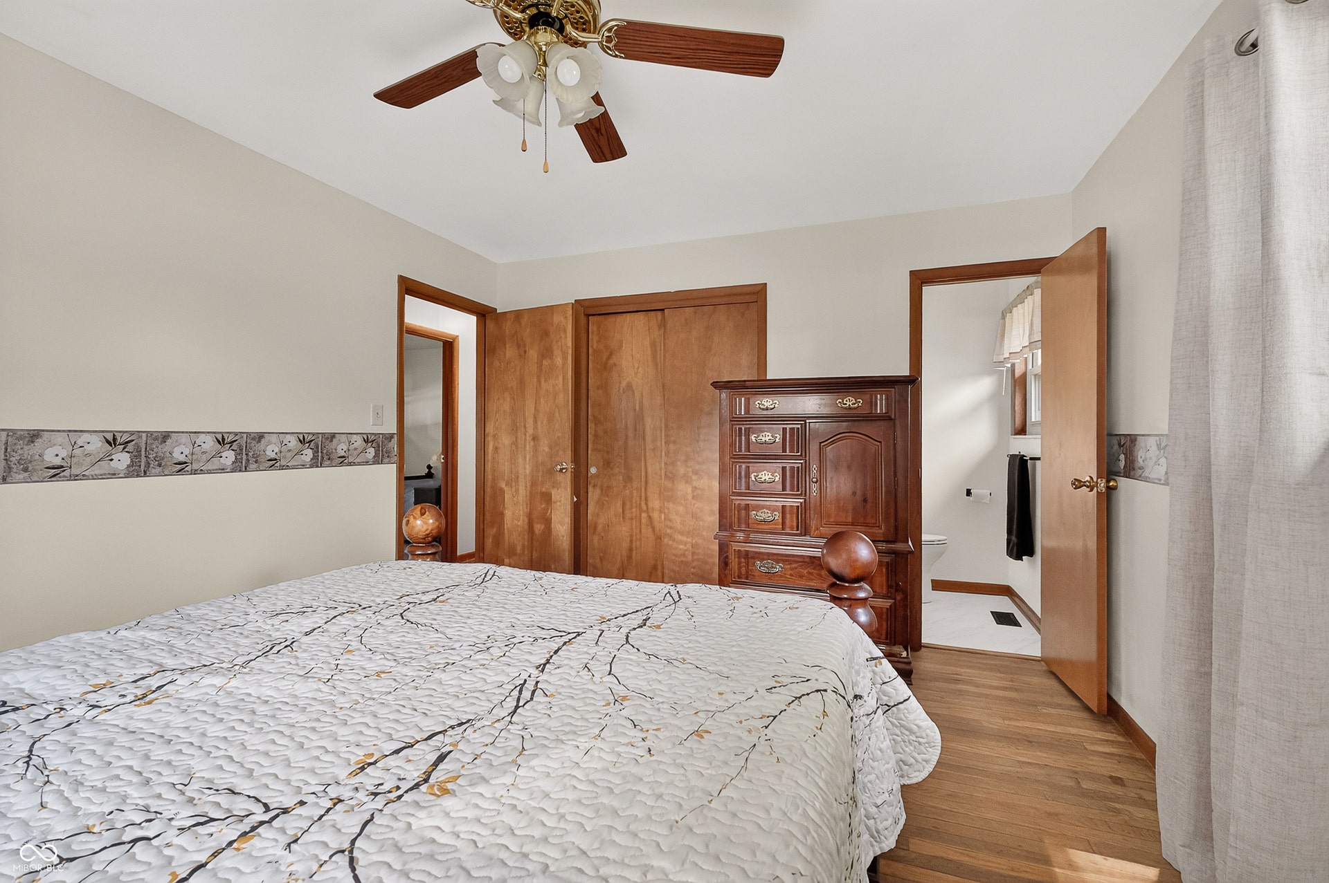 Primary Bedroom Pic #2