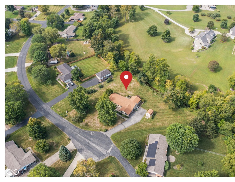 Property photo for 2448 S Sunrise Drive, New Palestine, IN