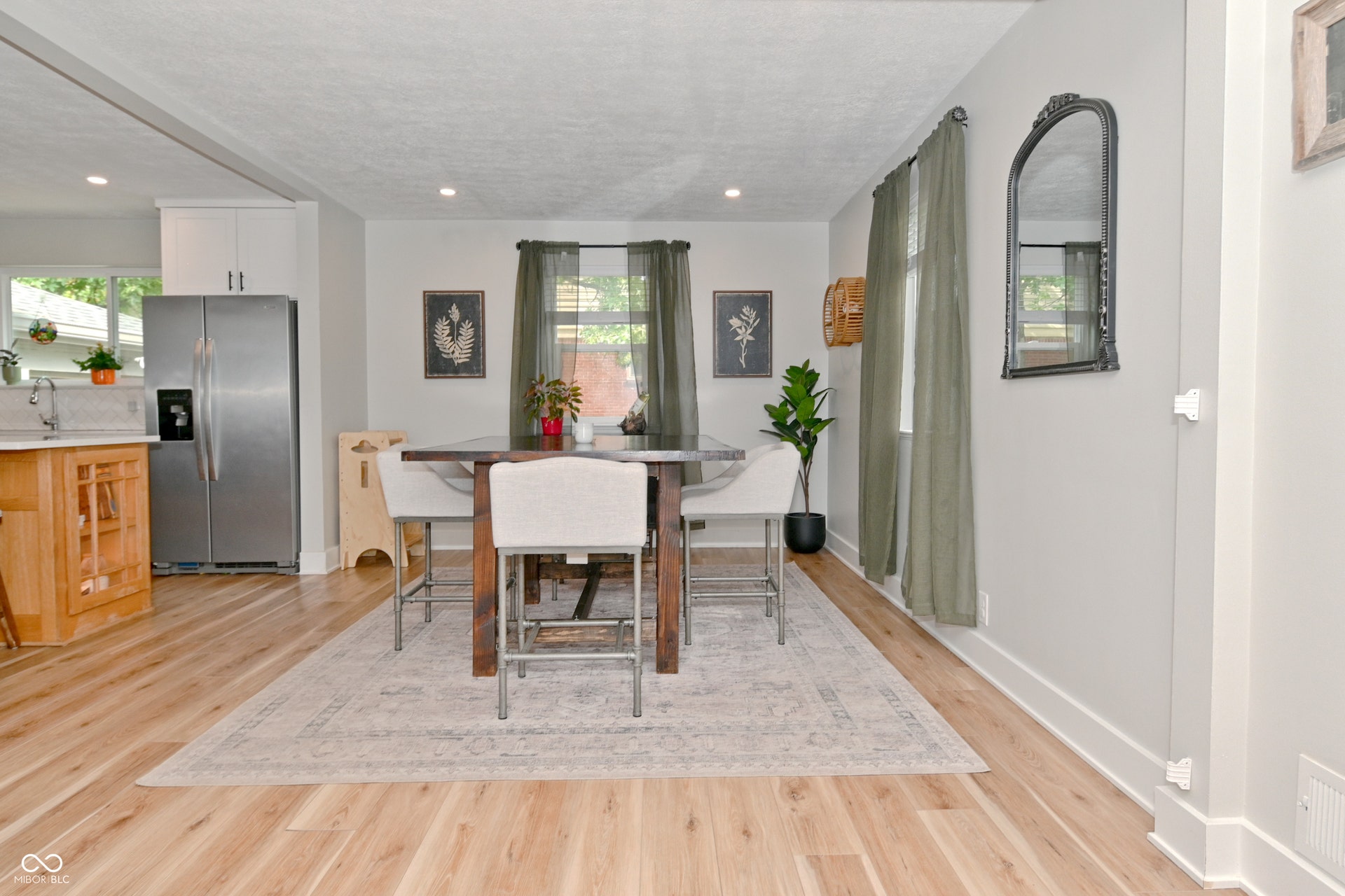 5762 N Ewing Street, Indianapolis, IN 46220