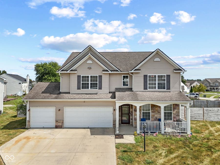Property photo for 9471 Treyburn Lakes Drive, Indianapolis, IN