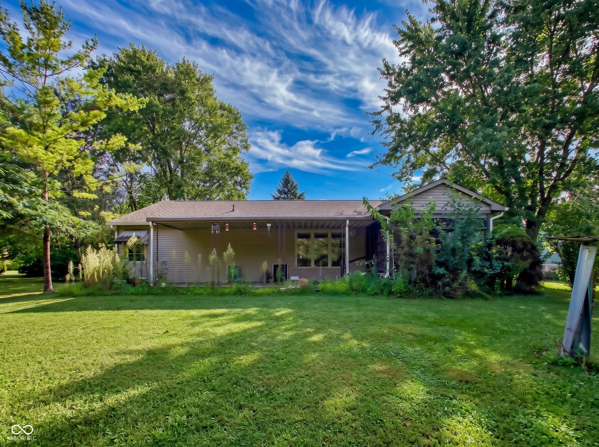 7238 Hearthstone, Indianapolis, IN 46227