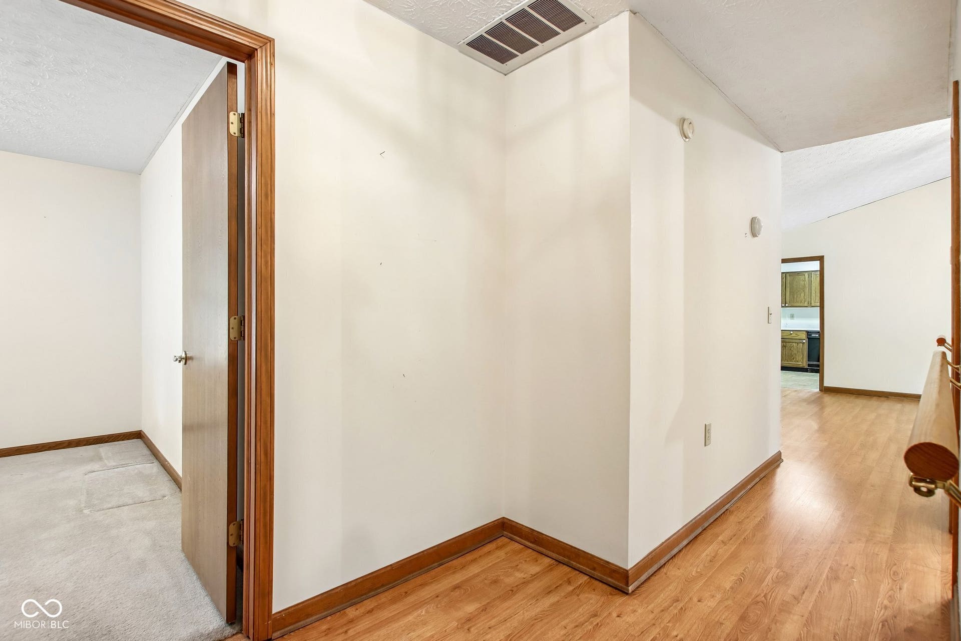 7238 Hearthstone, Indianapolis, IN 46227