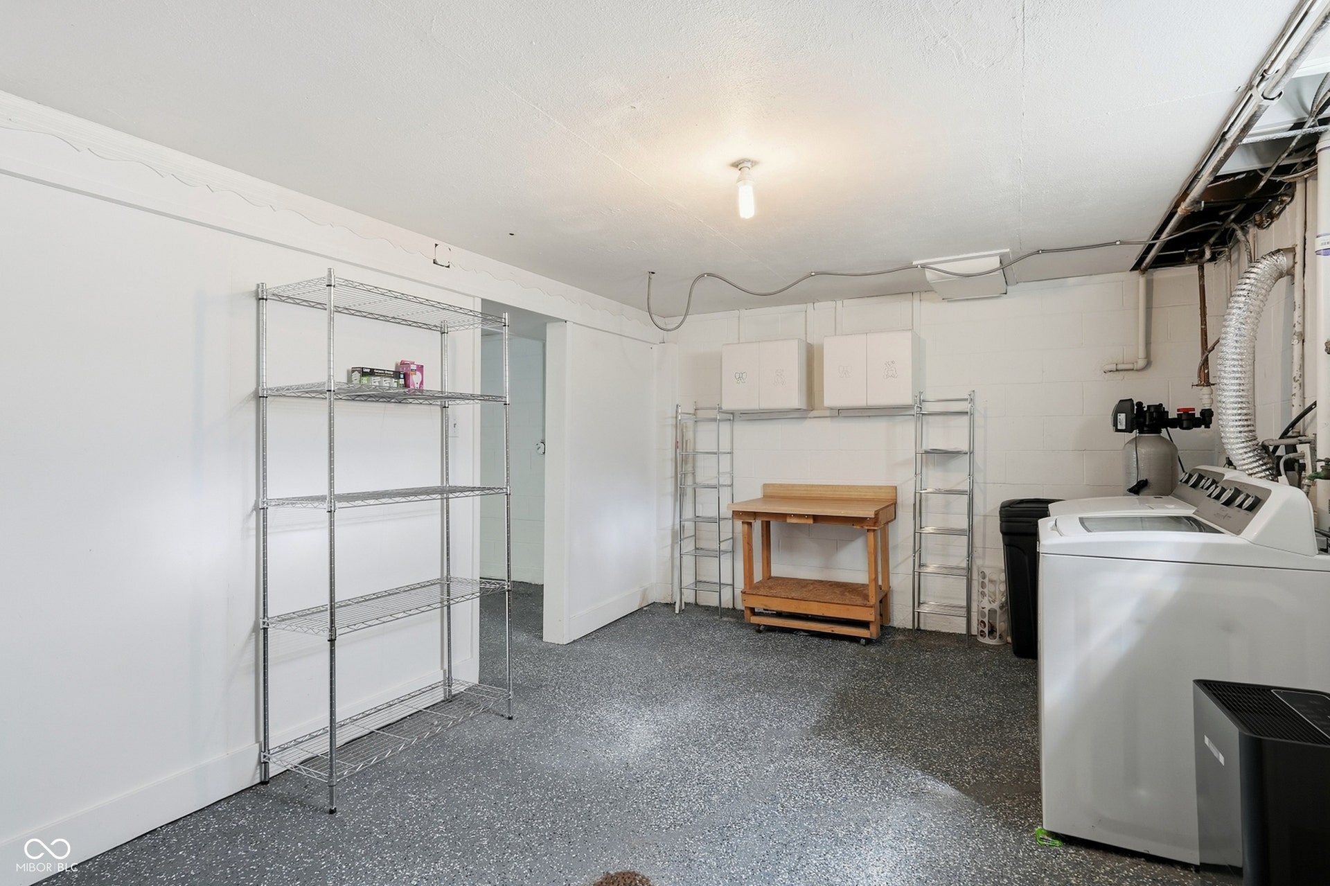 202 N 18th Avenue, Beech Grove, IN 46107