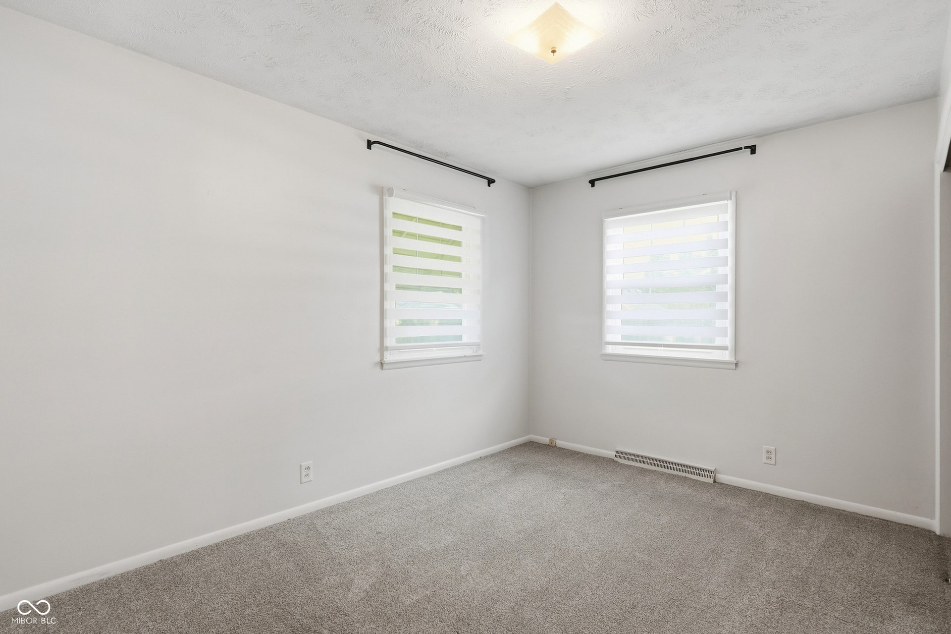 202 N 18th Avenue, Beech Grove, IN 46107