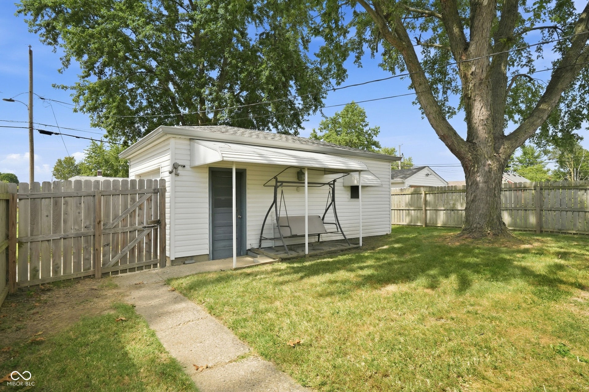 202 N 18th Avenue, Beech Grove, IN 46107
