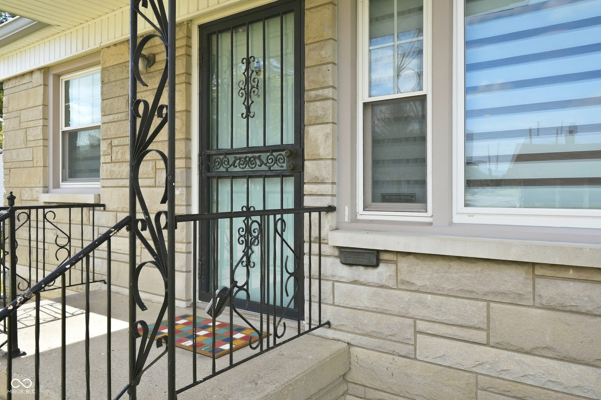 202 N 18th Avenue, Beech Grove, IN 46107