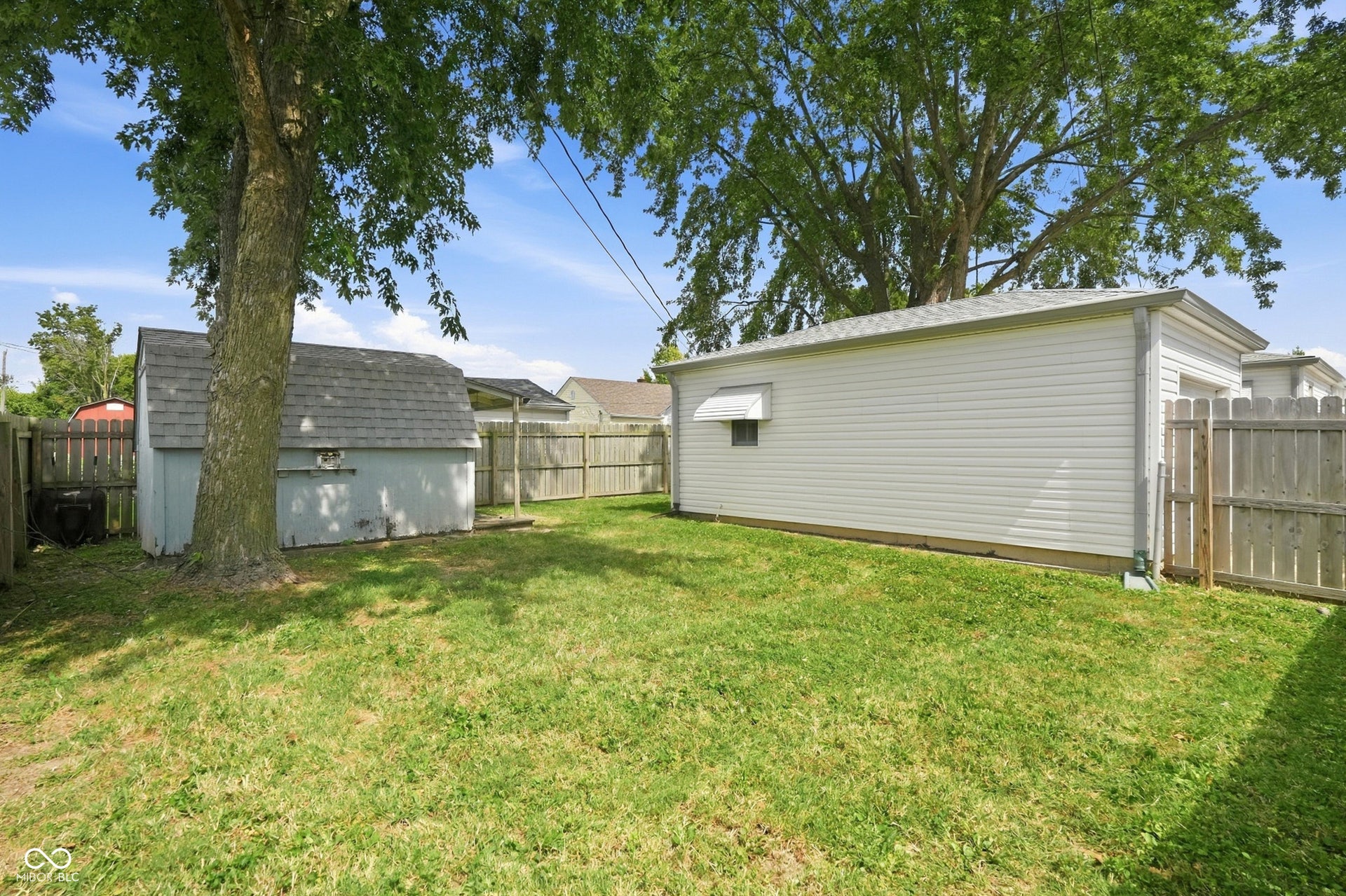 202 N 18th Avenue, Beech Grove, IN 46107