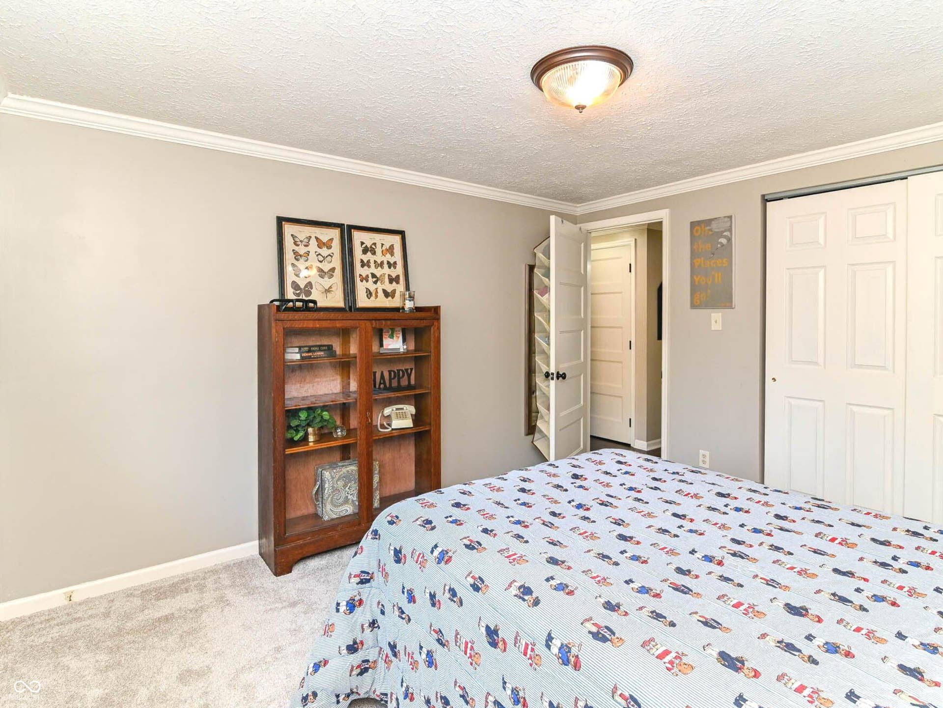 With three bedrooms, downsizing doesn't mean giving up the ability to comfortably host family and friends.