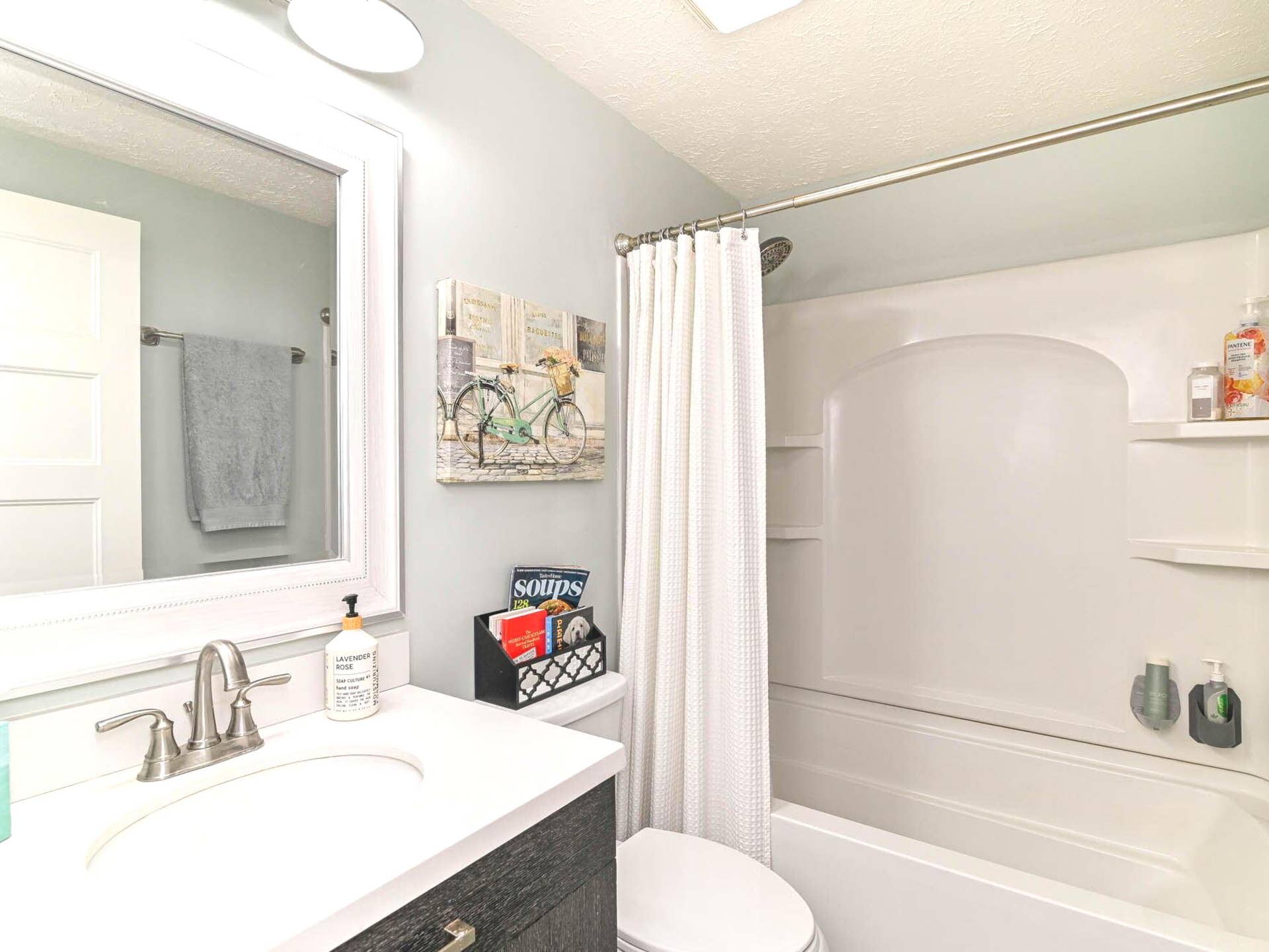 8442 Duncaster Court, Indianapolis, IN 46256