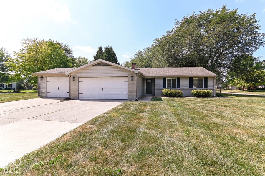 Property photo for 8442 Duncaster Court, Indianapolis, IN