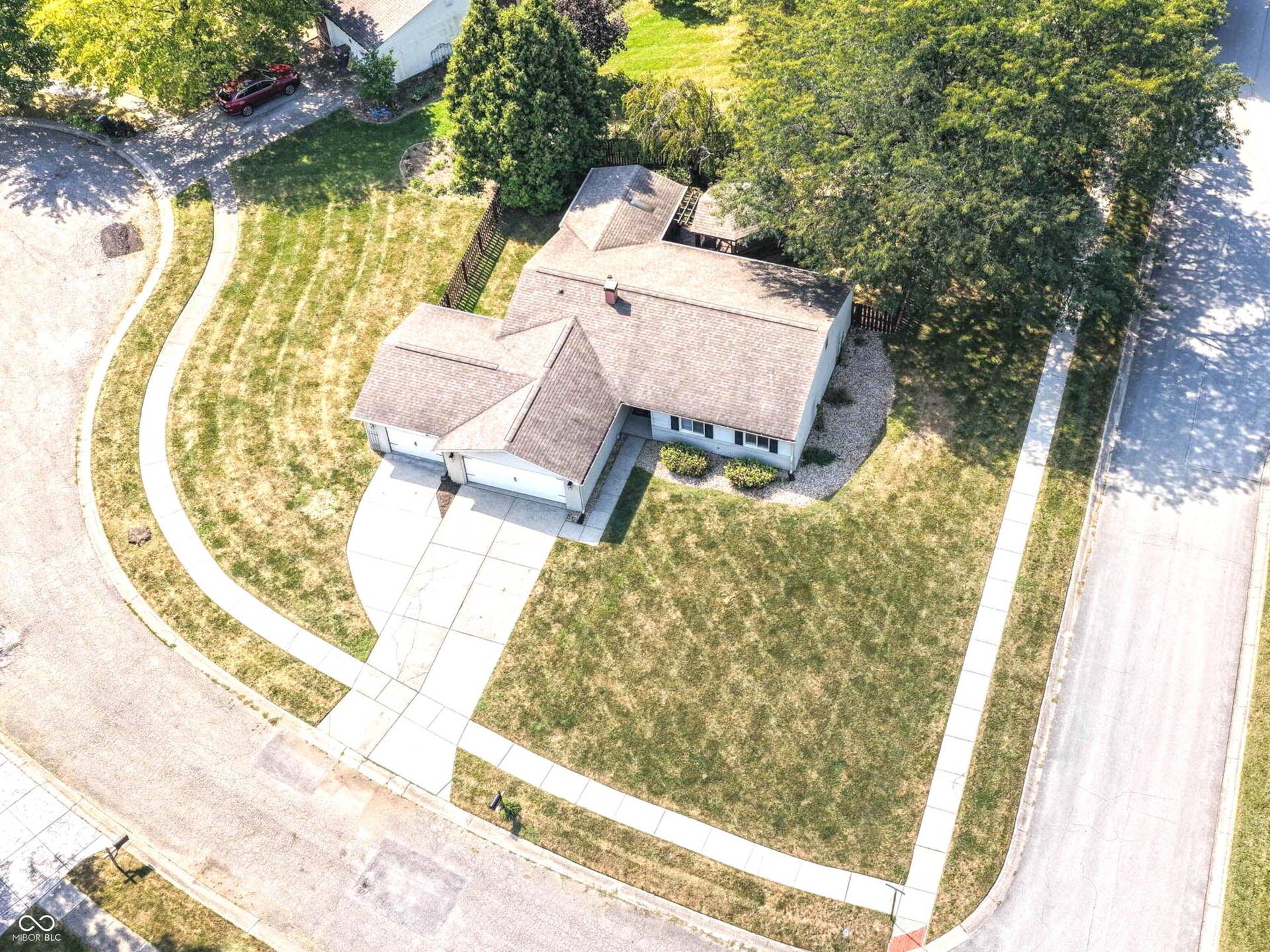 8442 Duncaster Court, Indianapolis, IN 46256