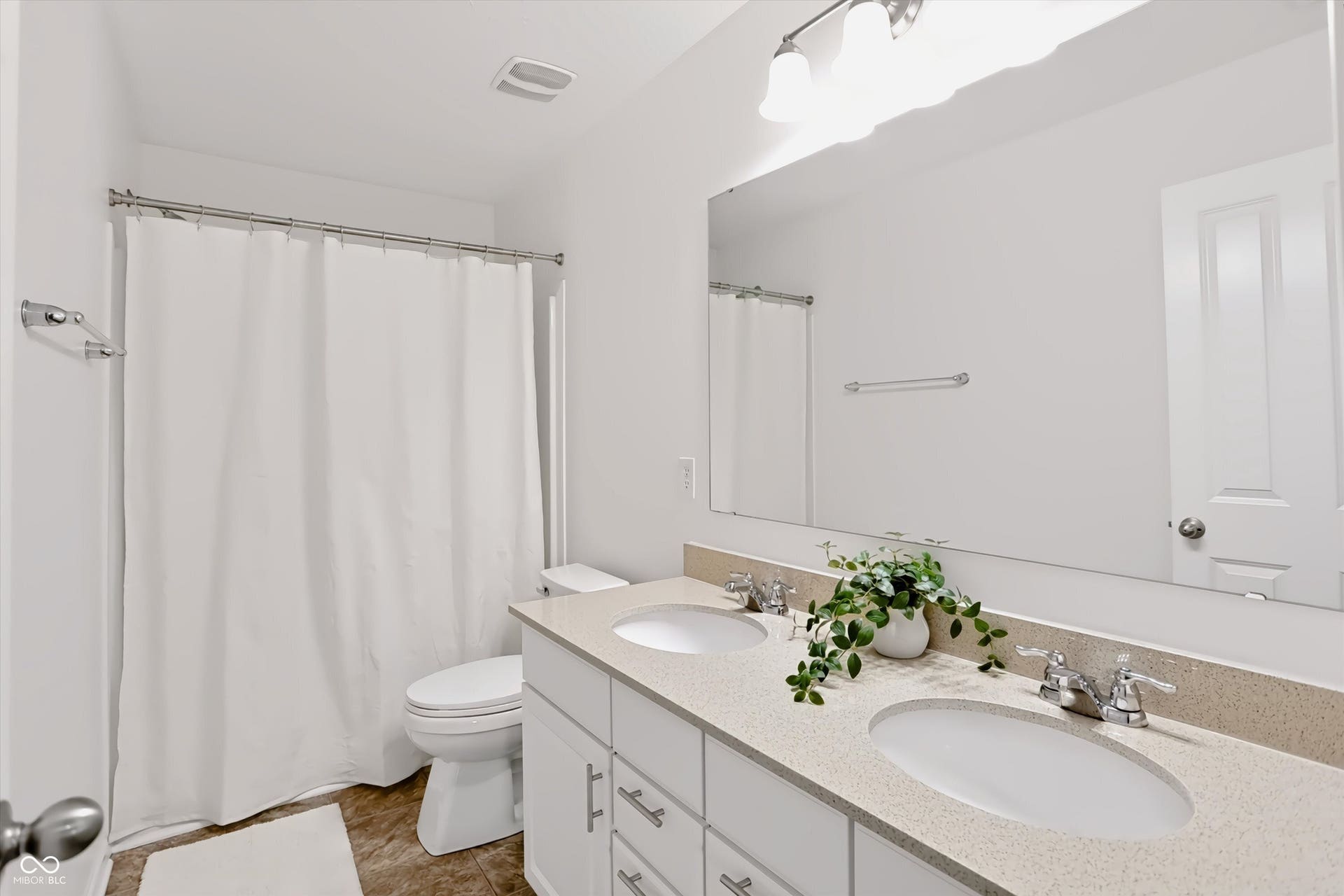4524 Goose Rock Drive, Indianapolis, IN 46239