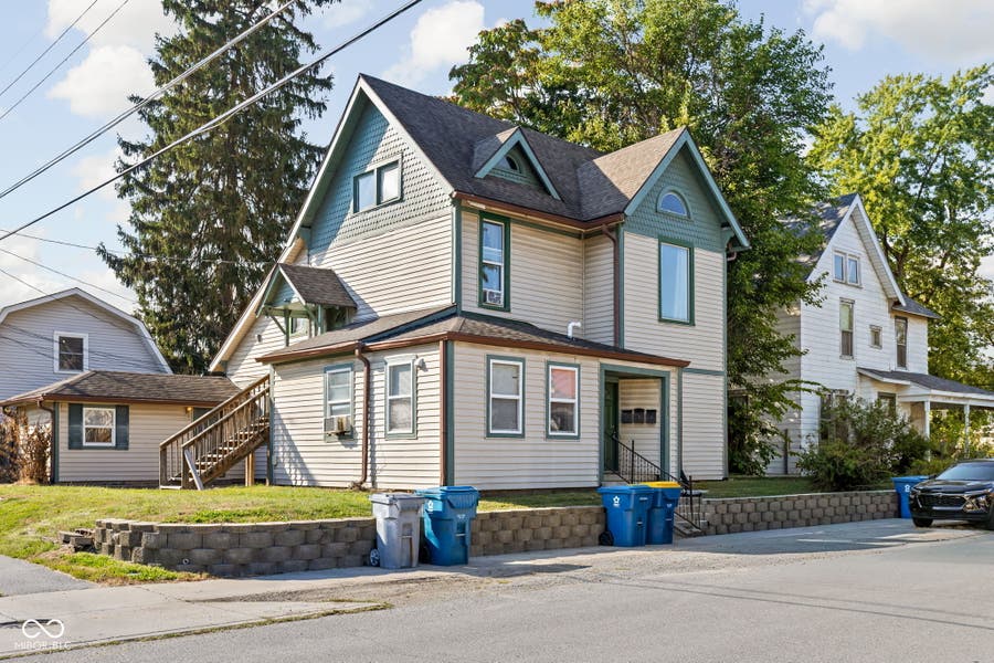 Property photo for 155 N 11th Street, Noblesville, IN