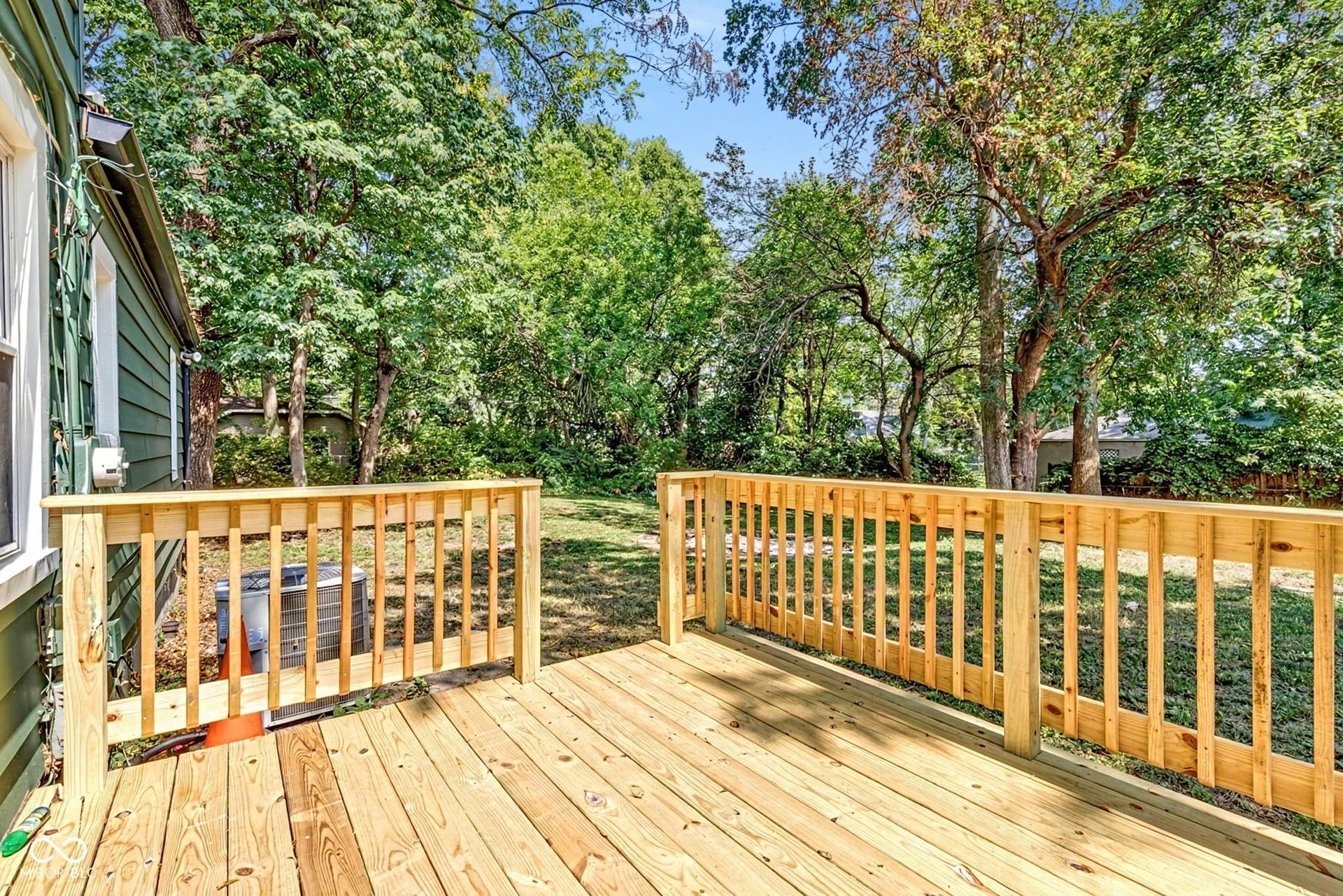 4125 Clarendon, Indianapolis, IN 46208 Brand new deck