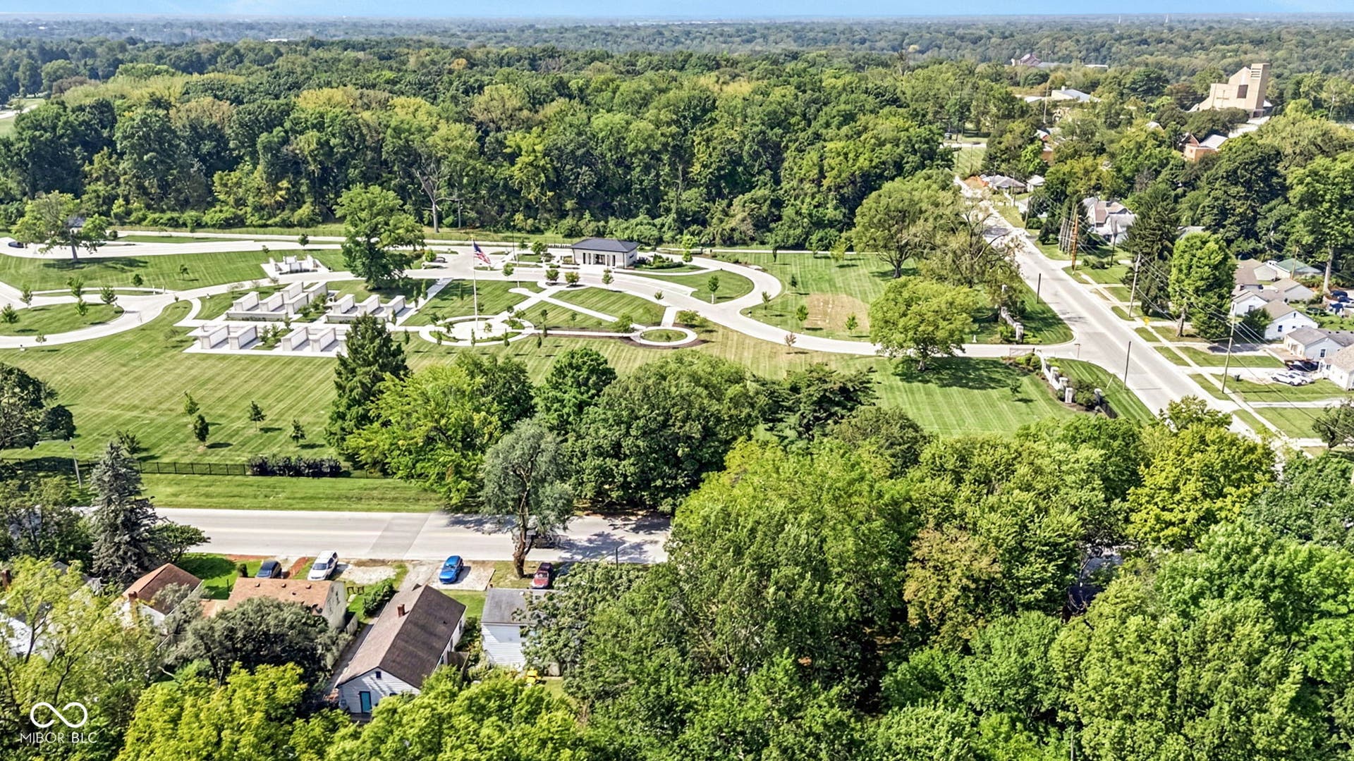 4125 Clarendon, Indianapolis, IN 46208 4125 Clarendon, Indianapolis, IN 46208