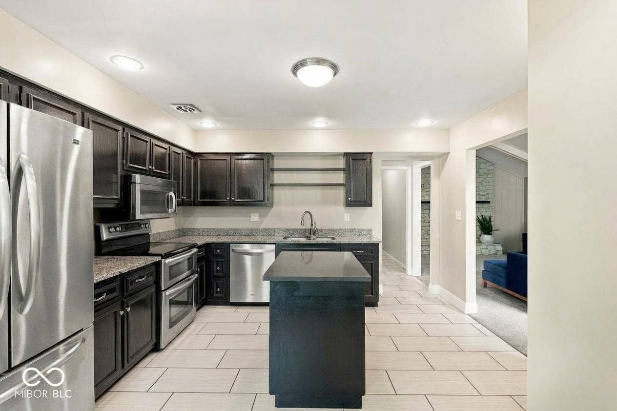12825 Andover Drive, Carmel, IN 46033