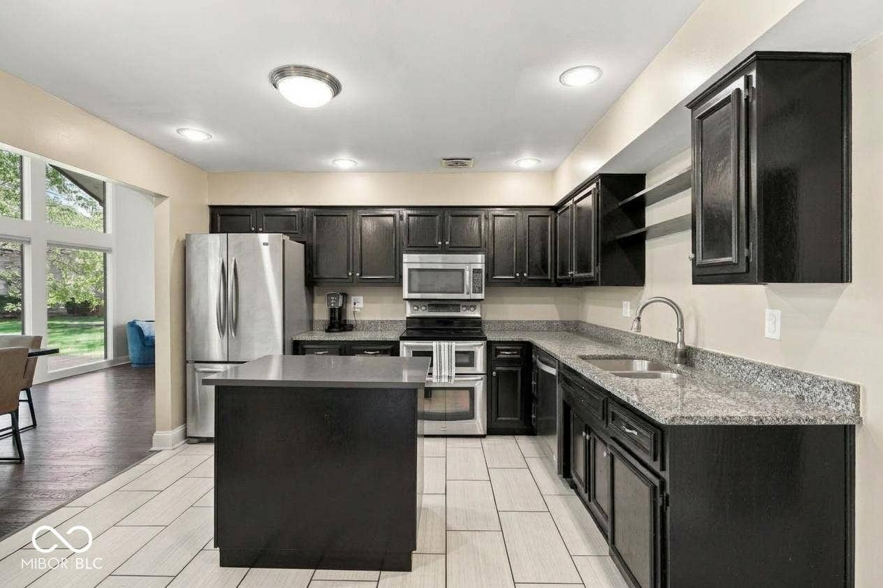 12825 Andover Drive, Carmel, IN 46033