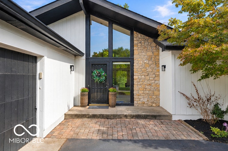 12825 Andover Drive, Carmel, IN 46033