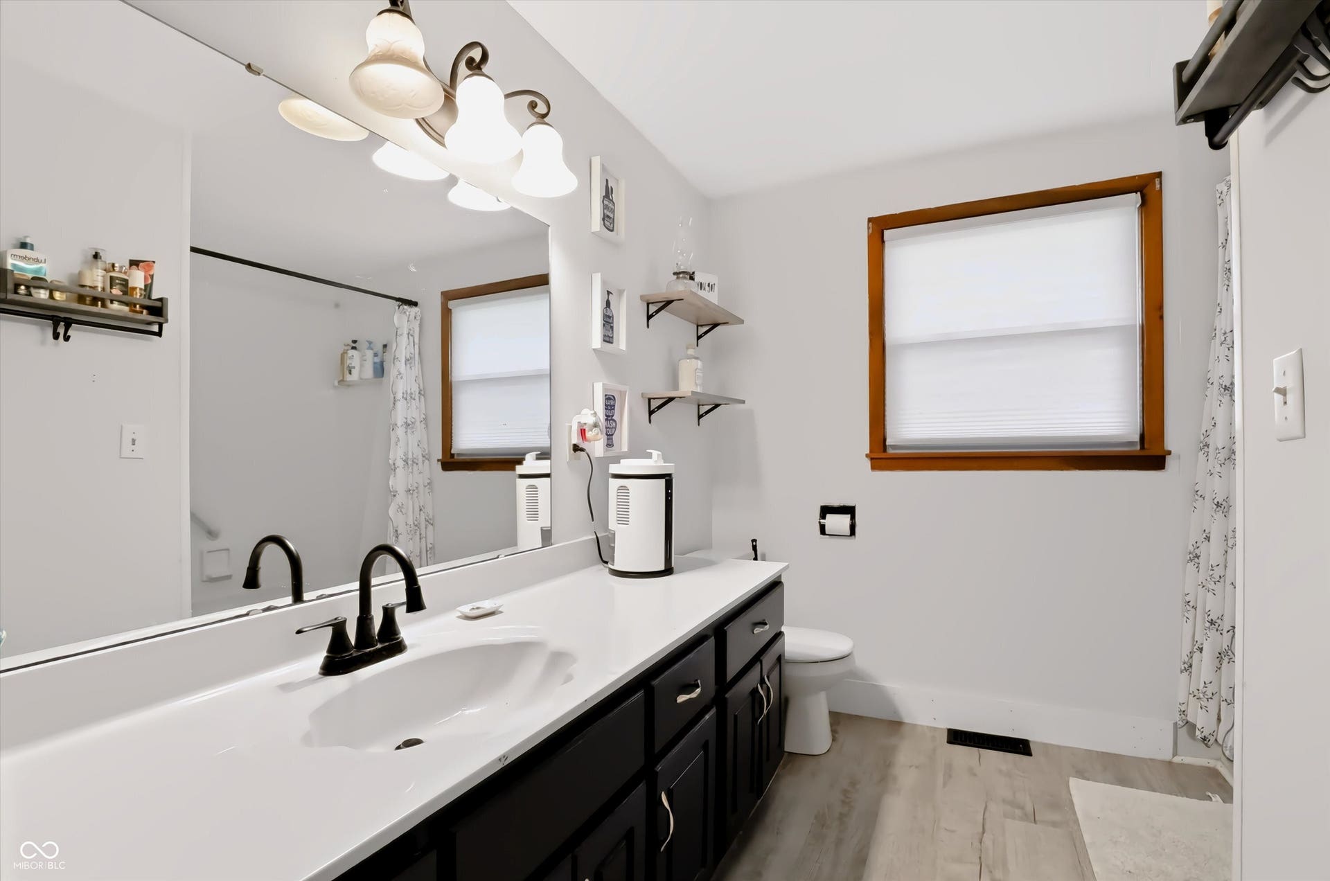 1064 Dacia Street, Taylorsville, IN 47280