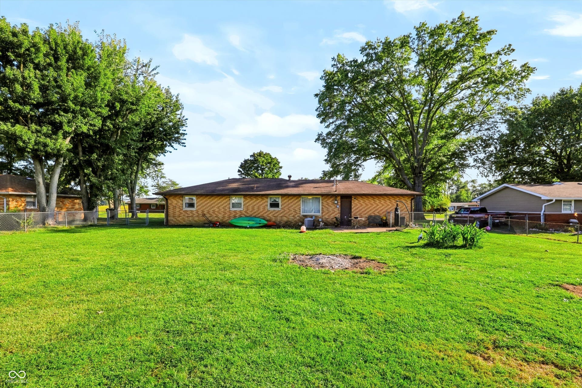 1064 Dacia Street, Taylorsville, IN 47280
