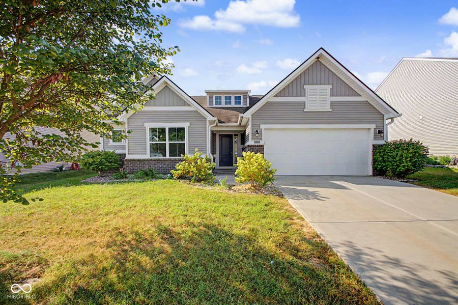 Property photo for 10507 Pintail Lane, Indianapolis, IN