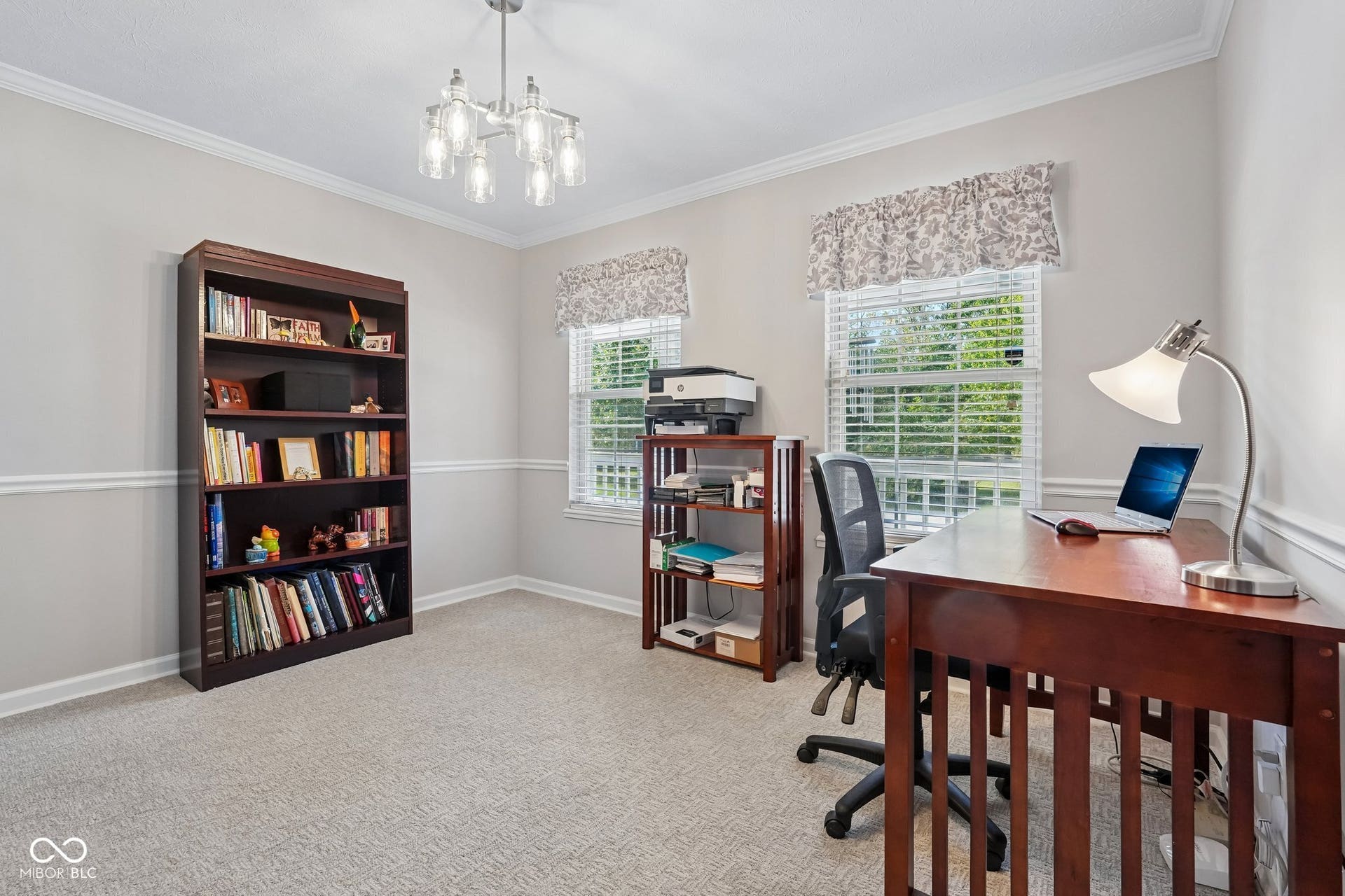 10515 Wildwood Drive, Zionsville, IN 46077