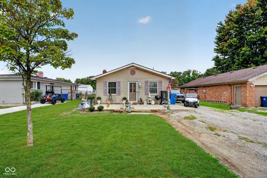 Property photo for 204 E Franklin Avenue E, Arcadia, IN