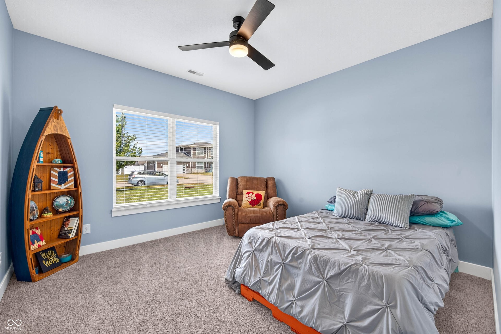 705 N Sobota Way, Trafalgar, IN 46181
