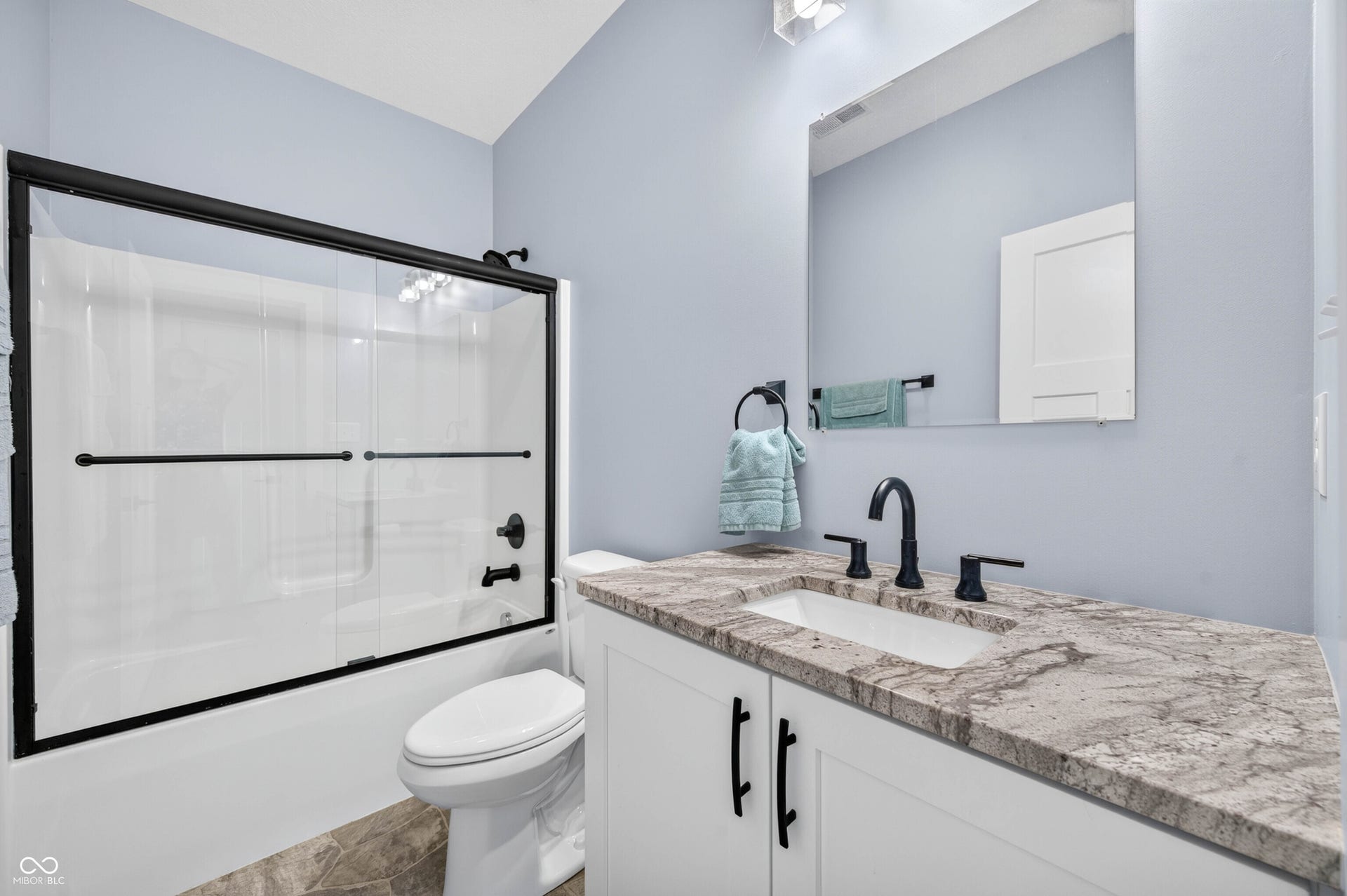 705 N Sobota Way, Trafalgar, IN 46181