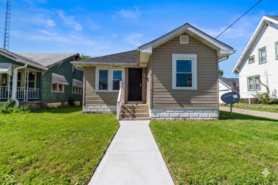 Property photo for 618 W 22nd Street, Anderson, IN