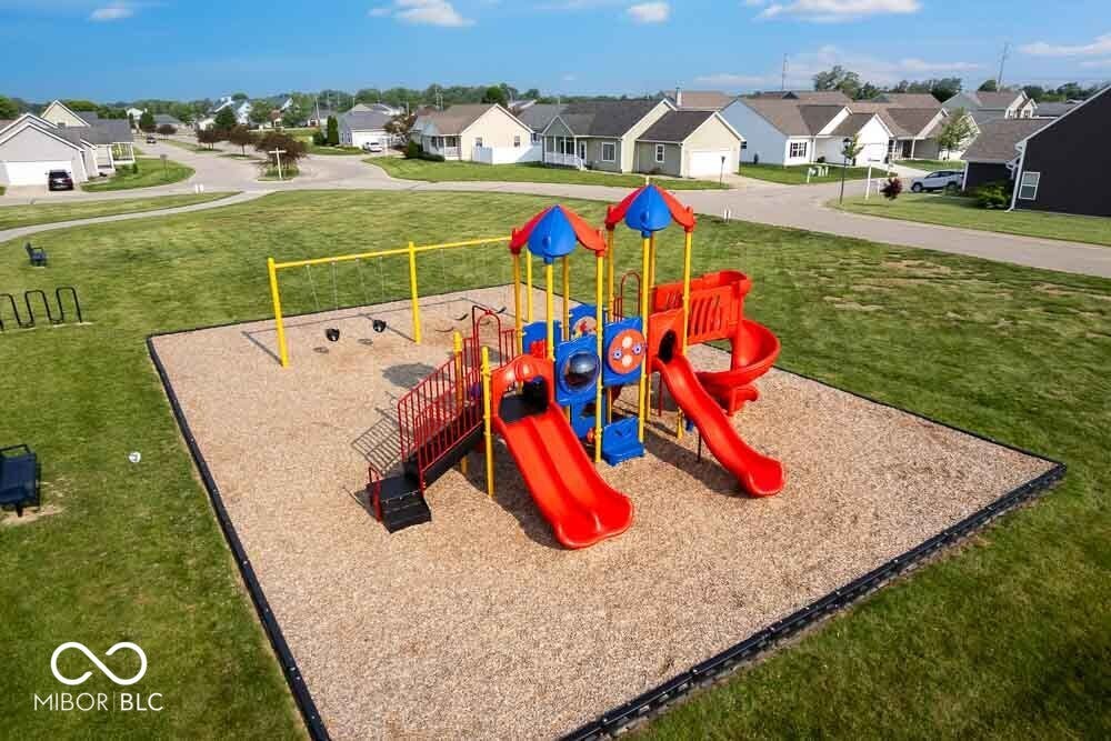 Twelve Oaks Community