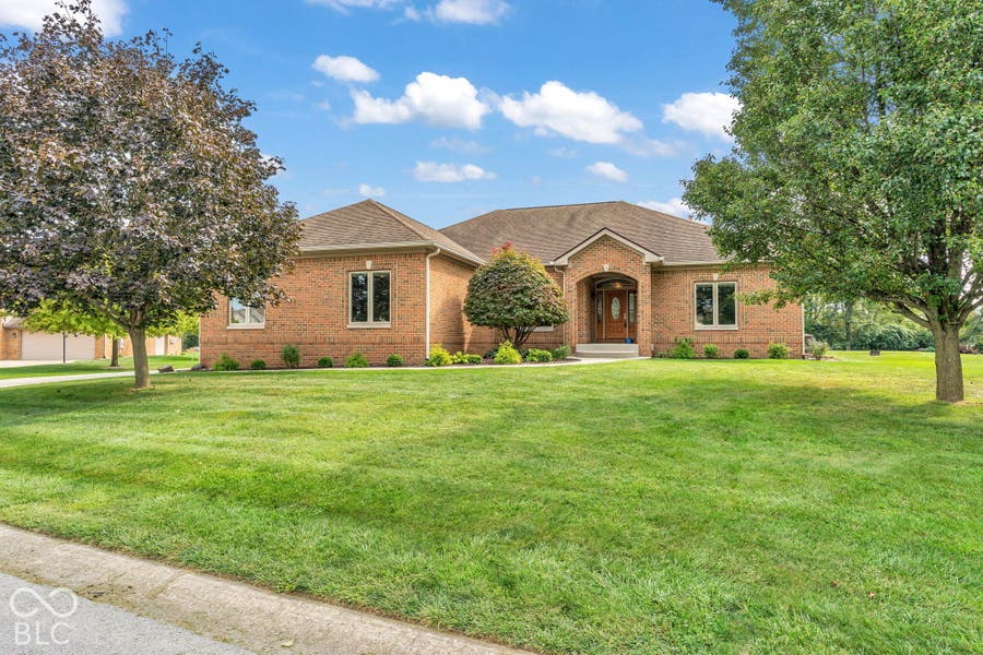 Property photo for 1165 Waterford Drive, Avon, IN
