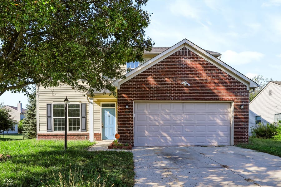 Property photo for 11224 Fall Drive, Indianapolis, IN