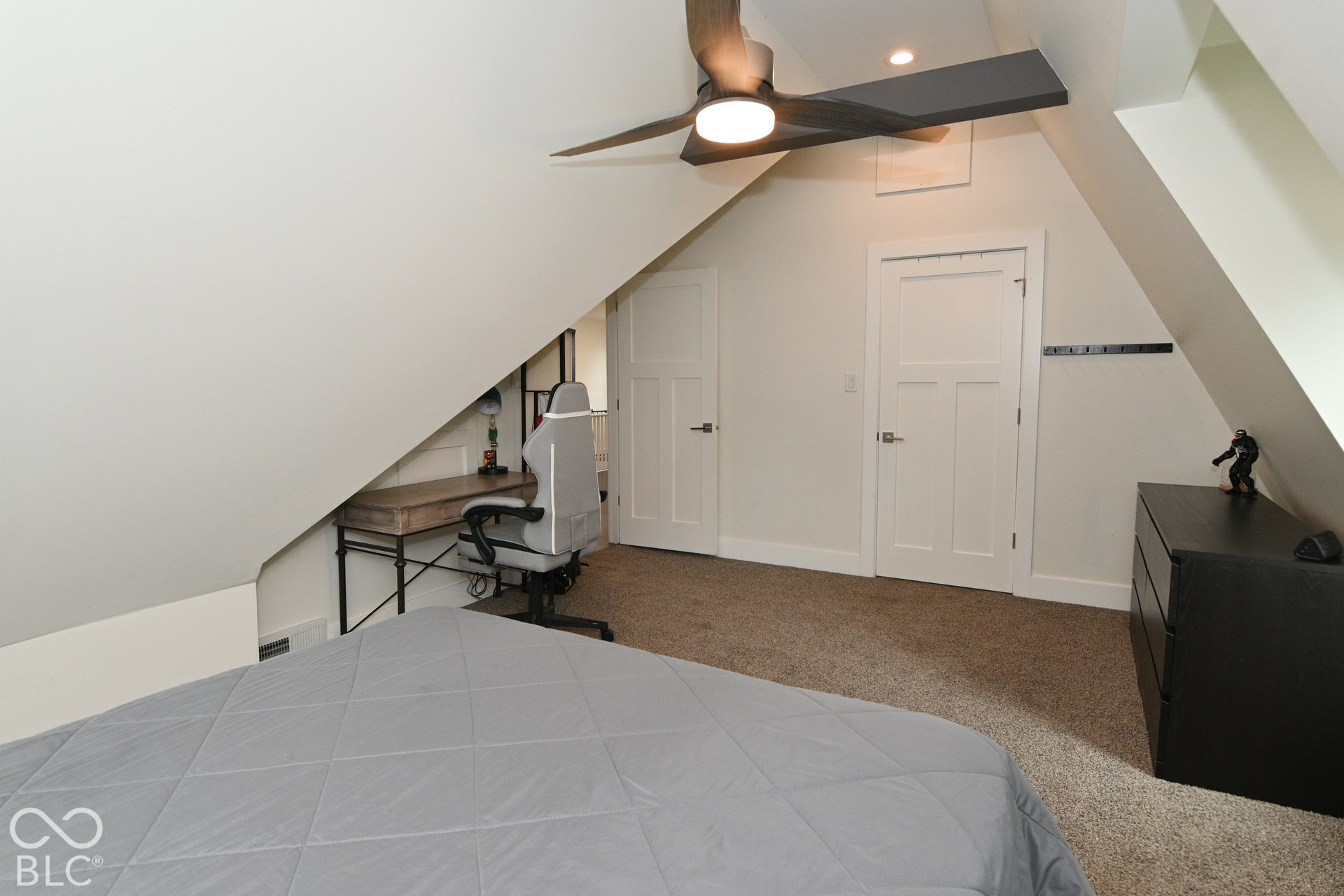 2212 Washington Street, Columbus, IN 47201