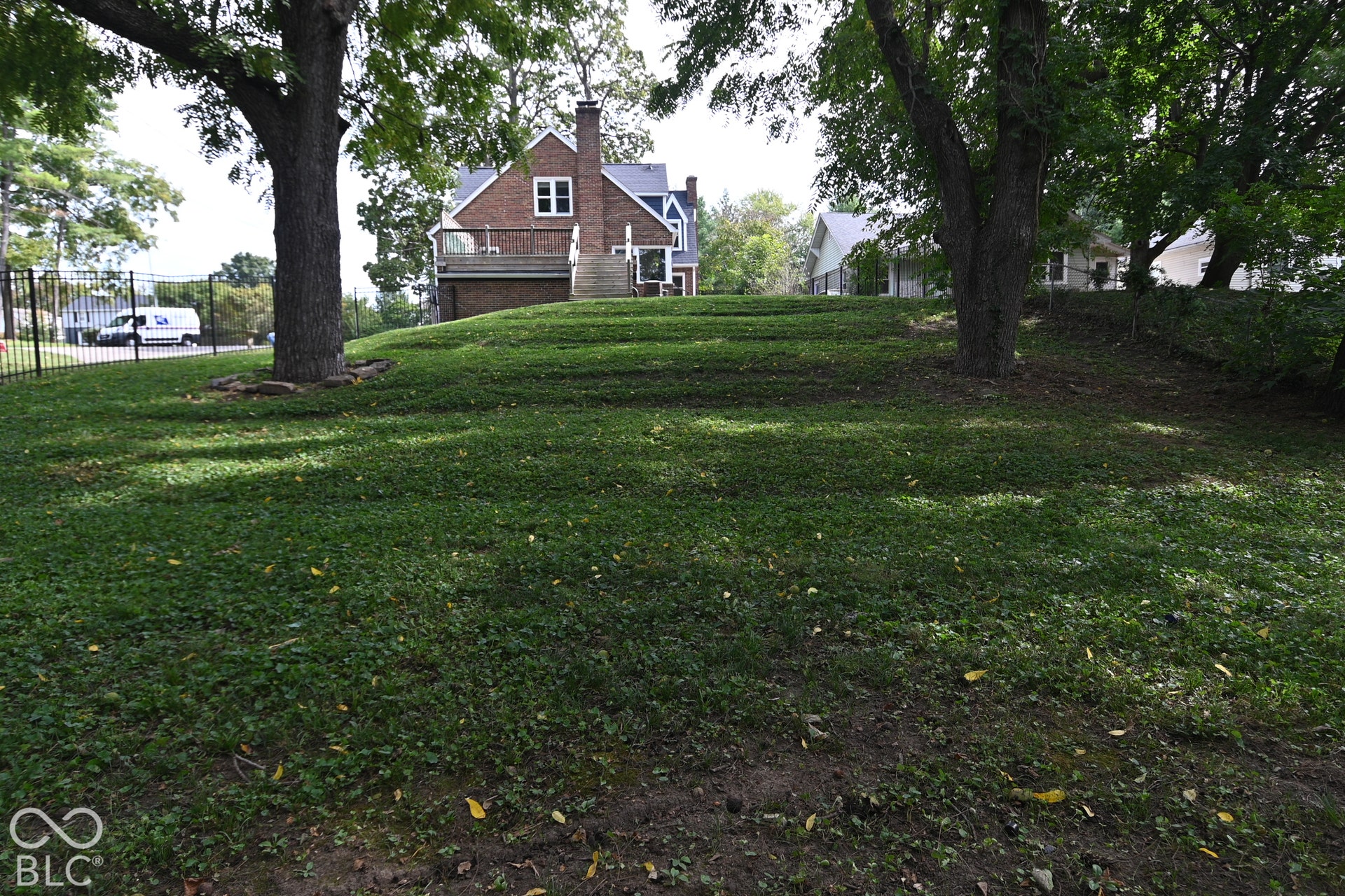 2212 Washington Street, Columbus, IN 47201