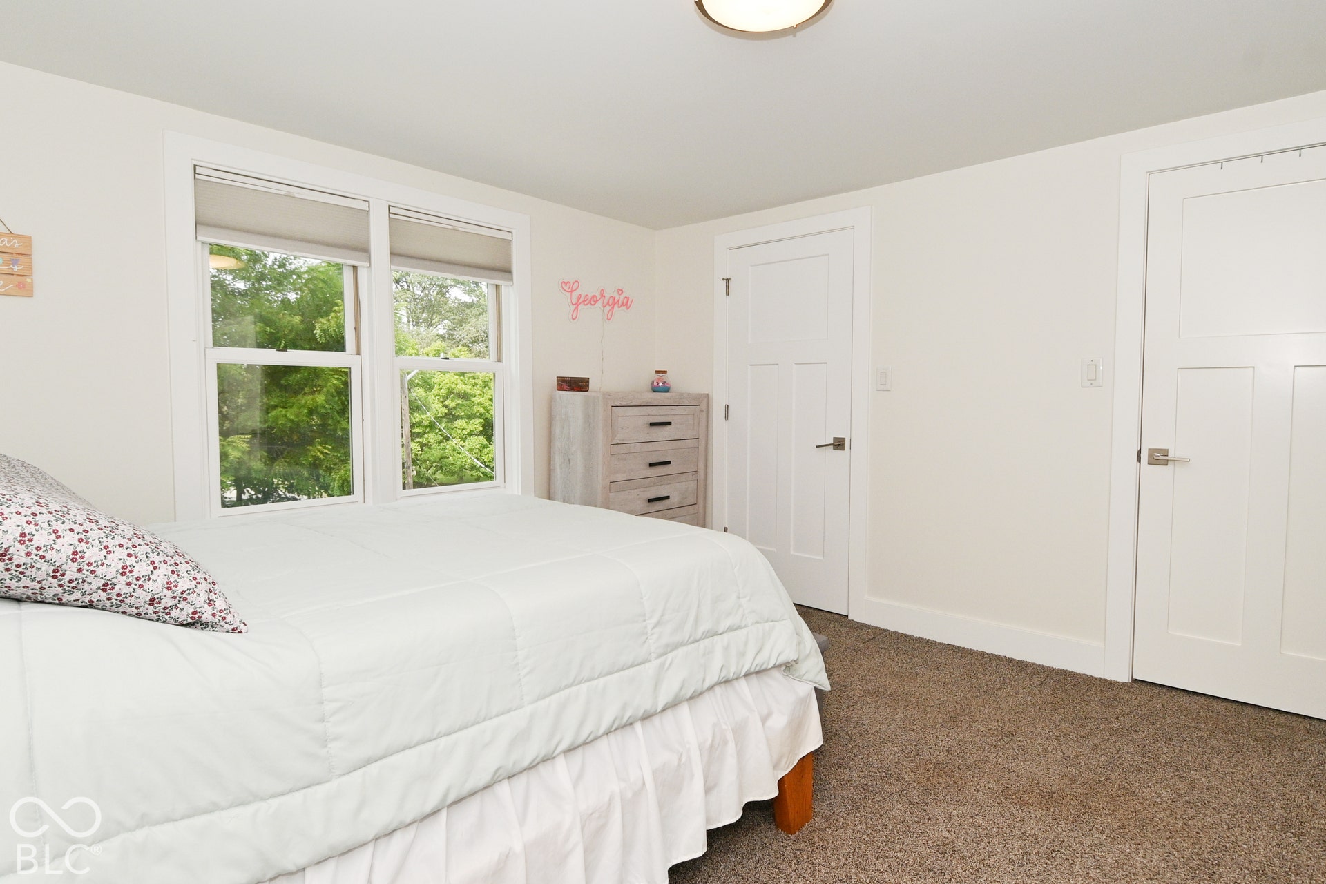 2212 Washington Street, Columbus, IN 47201