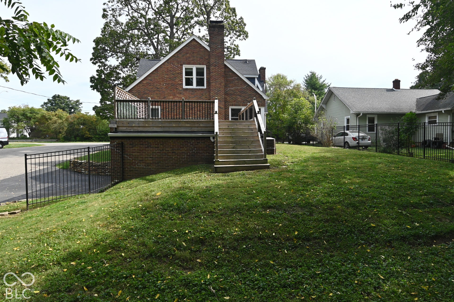 2212 Washington Street, Columbus, IN 47201